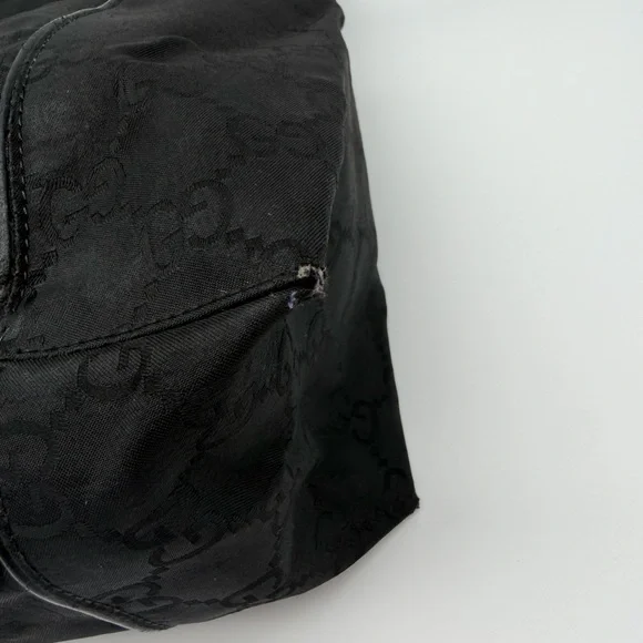 Authentic Gucci Vintage Black GG Monogram Nylon Tote Bag - Picture 5 of 15